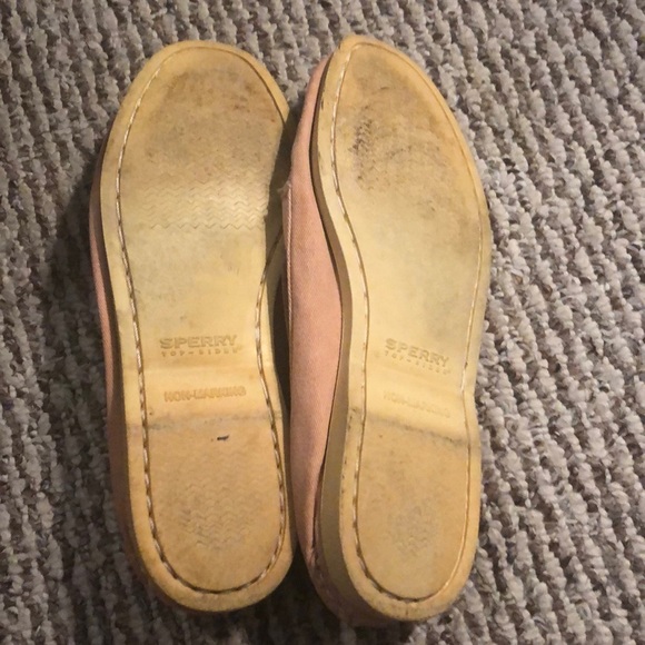 Pink Sperry Topsiders - Picture 2 of 4